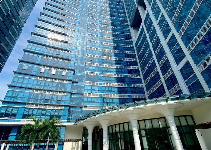 1br Executive Unit In Uptown Parksuites Bgc * Manila