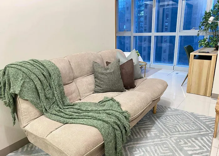 1br Executive Unit In Uptown Parksuites Bgc