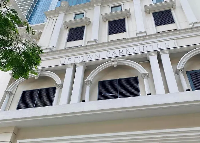 1br Executive Unit In Uptown Parksuites Bgc Apartment