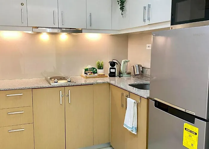 1br Executive Unit In Uptown Parksuites Bgc Apartment