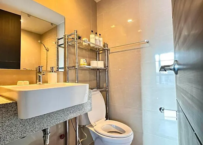 1br Executive Unit In Uptown Parksuites Bgc *