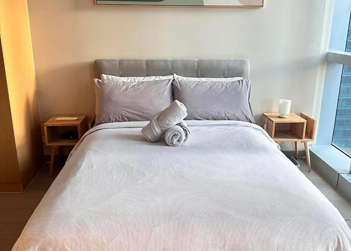 1br Executive Unit In Uptown Parksuites Bgc Apartment