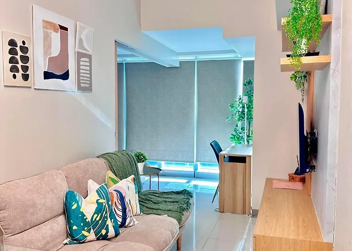 1br Executive Unit In Uptown Parksuites Bgc *